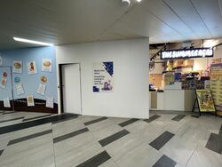 Northshore Drive (D19), Retail #609606321